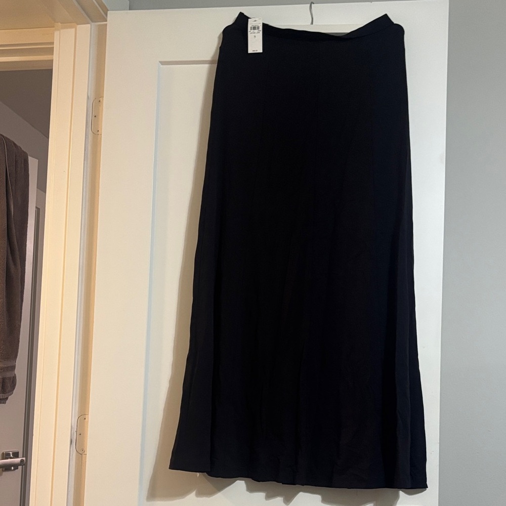 Classic Black Maxi Skirt - Women's Everyday Essential